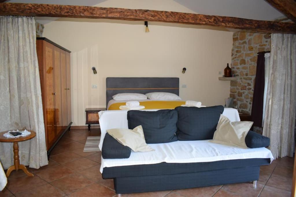 Rural Apartments Ritossa Vižinada Екстериор снимка