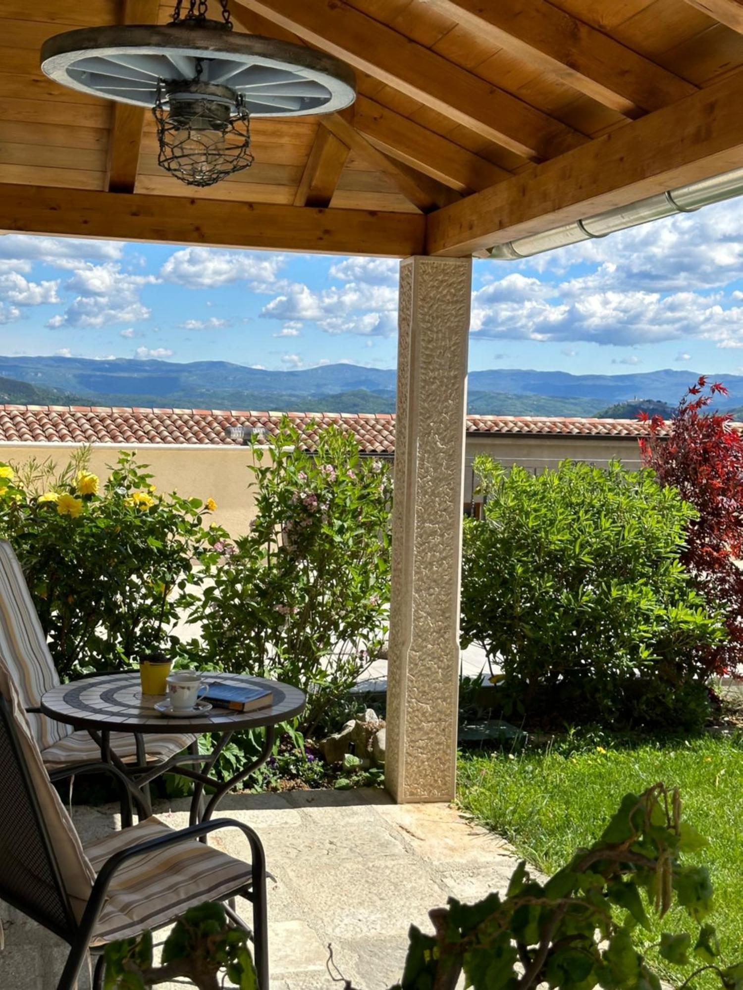 Rural Apartments Ritossa Vižinada Екстериор снимка